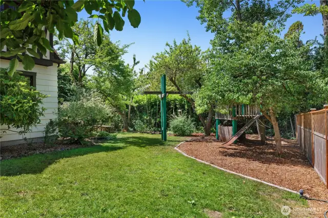Large, private yard that is fully fenced.