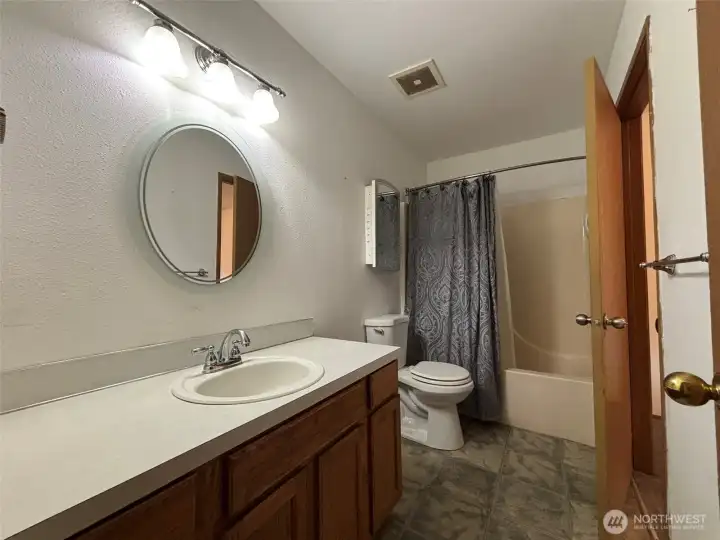 Unit 2237 upstairs full bath