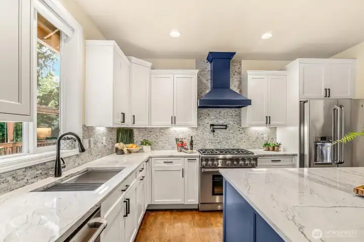 Beautifully updated chefs kitchen! You will love the large island and all the storage!