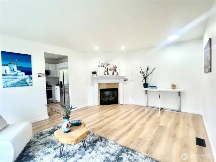Gorgeous, large family room
