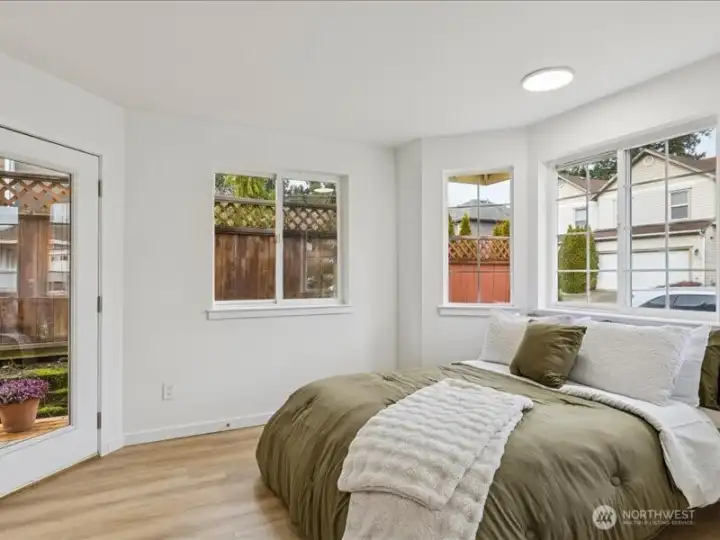 Sun-filled Guest bedroom, maybe den? Your choice.