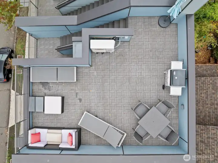 Rooftop deck with gas and water faucet