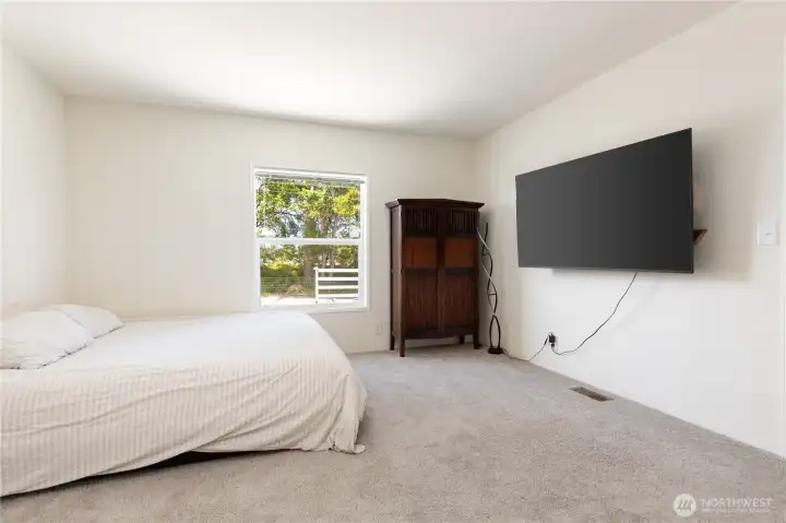 More Primary Suite More Primary Suite