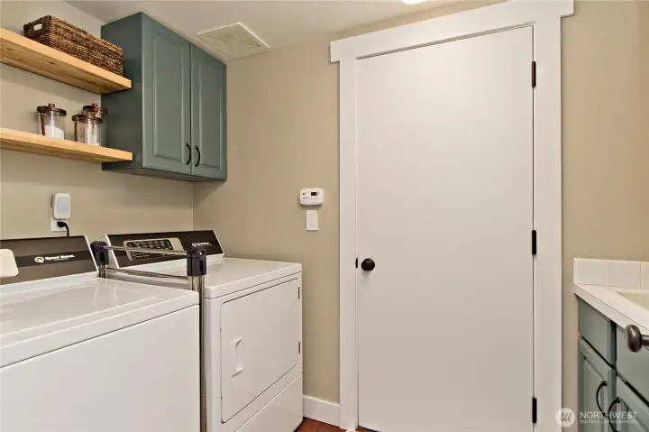 beautiful efficient laundry room beautiful efficient laundry room