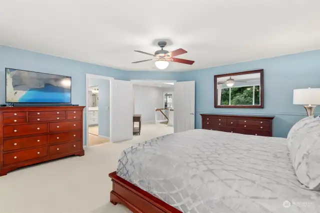 Primary bedroom w French Doors