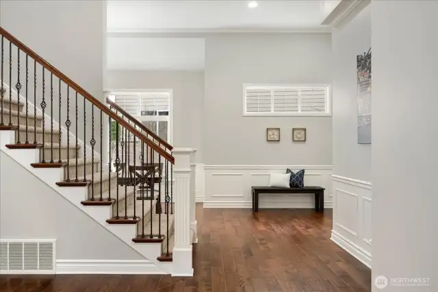 expansive vaulted ceilings ceilings