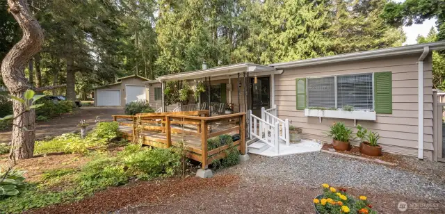 417 Dungeness Meadows