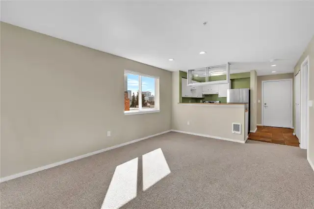 Bright South & West-Facing Views