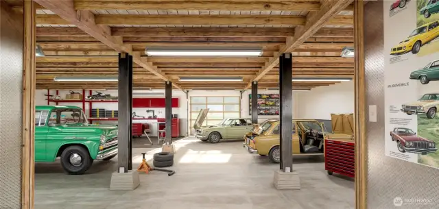 Artist's rendering of what the space might look like if finished out as a shop.