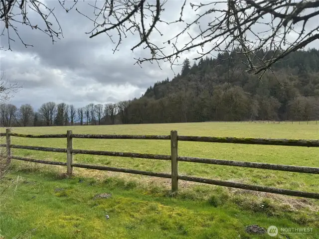 Along the tree line at back, Barr Creek runs through it.