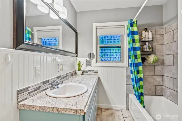 Main Bathroom