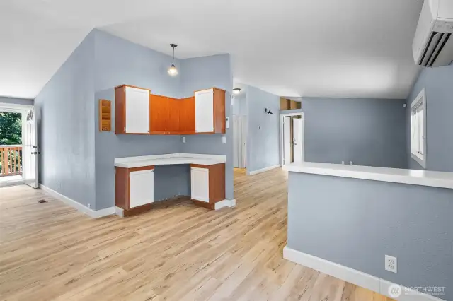 The featured nook offers potential for studies, hobbies, an at home work space, or even an area for hosting!