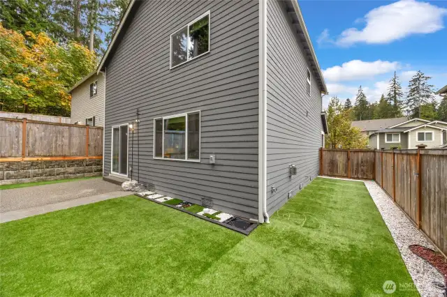 Wrap around turf
