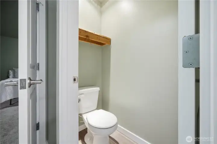 Separate toilet in primary bath