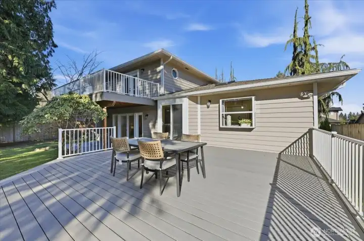 Entertainment Sized Off Kitchen