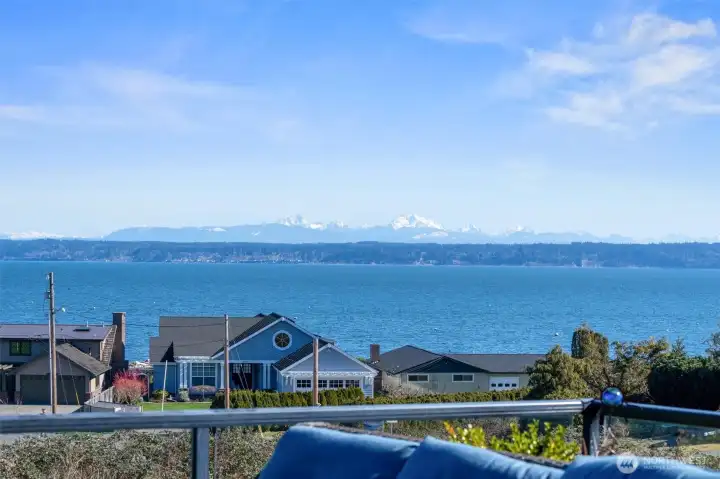 Stunning views of Port Susan Bay and the Cascades