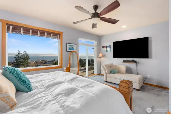 Sweeping views from the primary suite