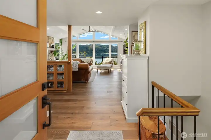 Enter to an immediate WOW with unrivaled protected views.