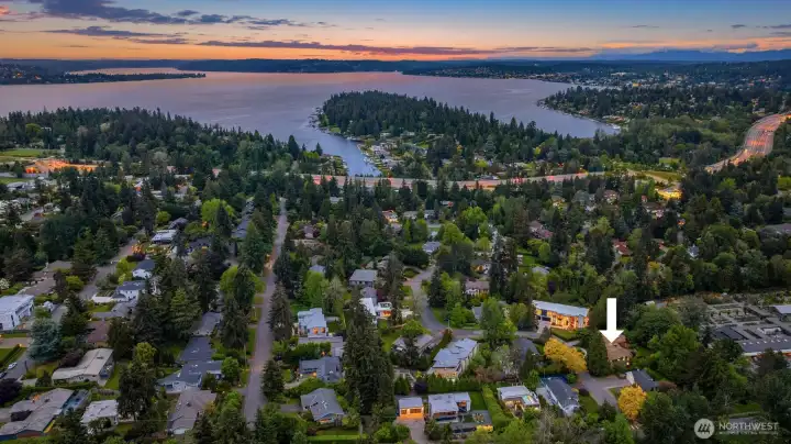 Ideally located in Medina with convenient access to 520 makes commuting a breeze Ideally located in Medina with convenient access to 520 makes commuting a breeze