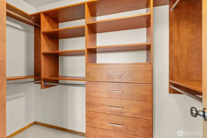 Custom Closets