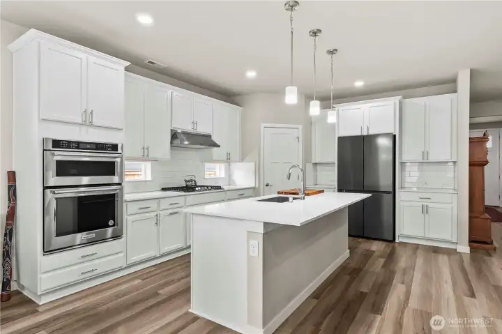 Spacious Kitchen