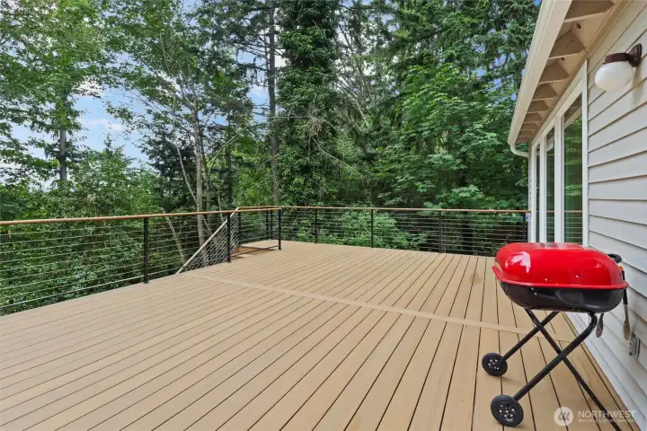 Deck. Deck.