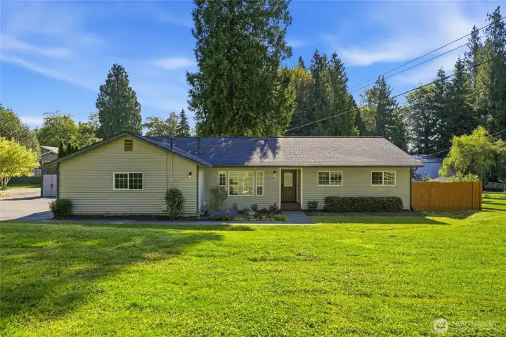 Welcome home to peaceful Lake Stevens living on a quiet dead-end road. Charming farmhouse-inspired curb appeal creates a warm first impression. Welcome home to peaceful Lake Stevens living on a quiet dead-end road. Charming farmhouse-inspired curb appeal creates a warm first impression.