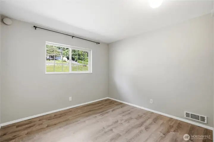 Well-appointed layouts provide flexibility for bedrooms, offices, or hobby spaces. Well-appointed layouts provide flexibility for bedrooms, offices, or hobby spaces.