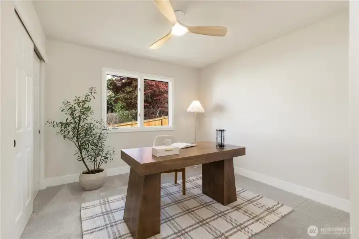 3rd bedroom/ Office