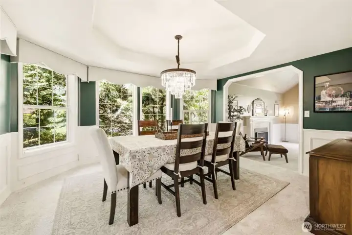 Formal Dining