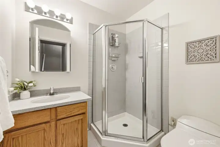 Basement 3/4 Bath