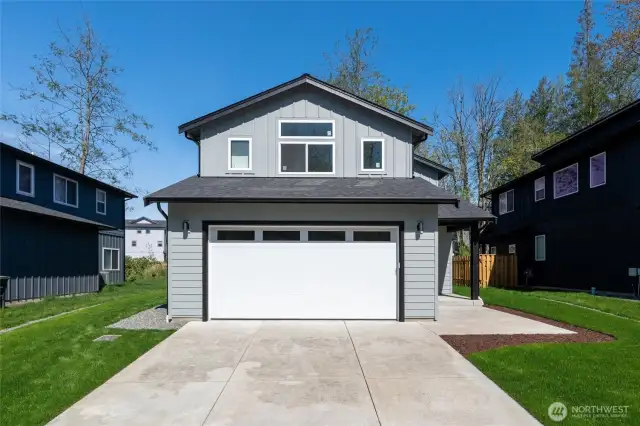 This brand new home is ready for new owners.