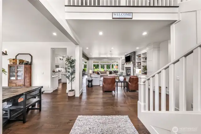 Inviting entry in to this beautiful and tastefully designed home.