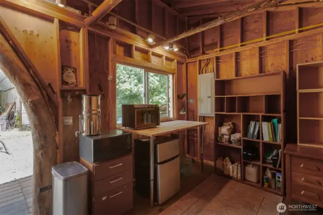 Interior of the Shedquarters