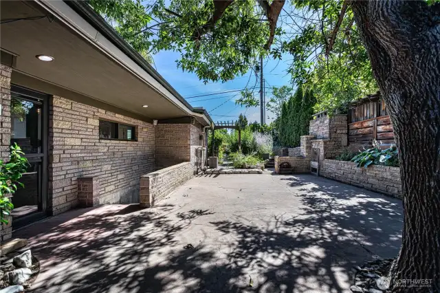 Courtyard