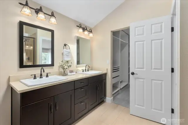 Luxury Primary Bath