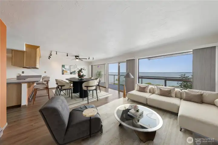 Virtually staged great room