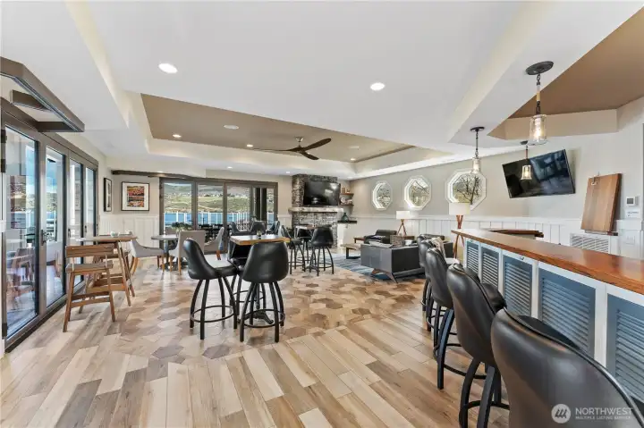 Bar area, facilities can. be reserved for a fee.