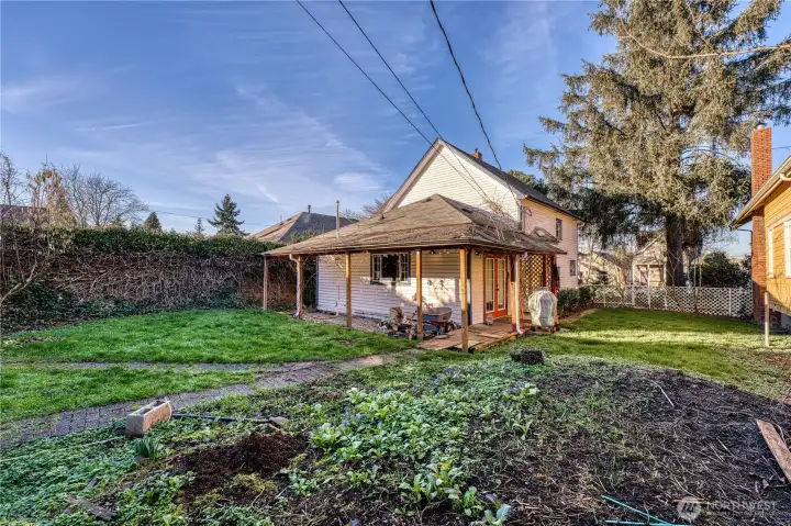 Spacious back yard awaits your personal touches.