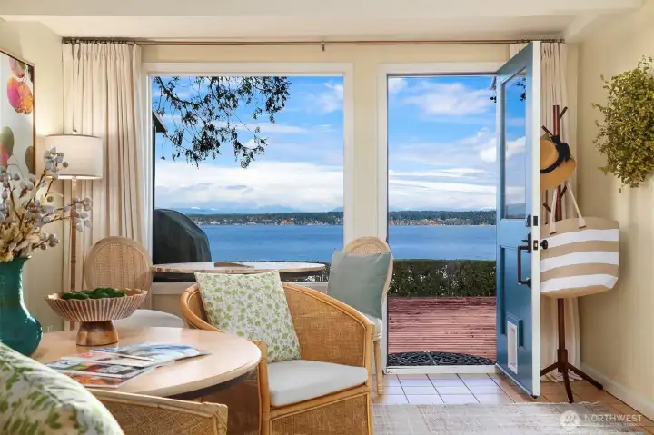 Sitting nook with large view windows.