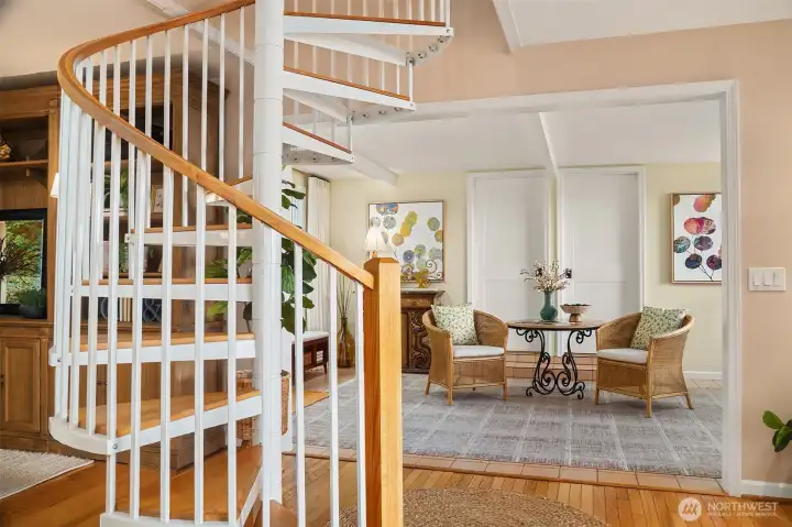 Welcoming seating area in entry.