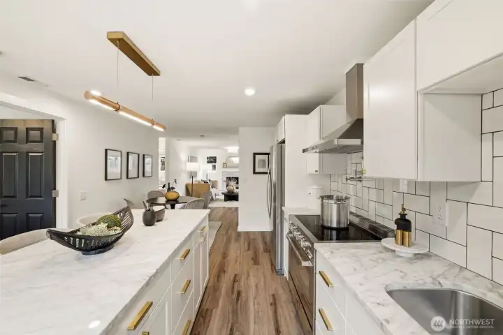 Kitchen with oversized eat-in island