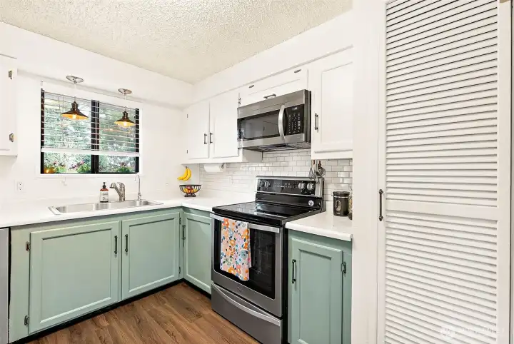 Kitchen pantry gives you the extra storage you want and need!