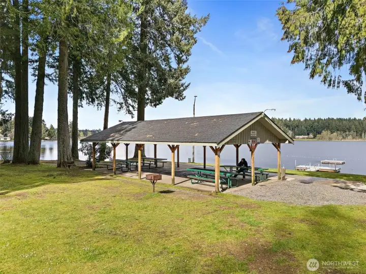 Covered seating in Community Park