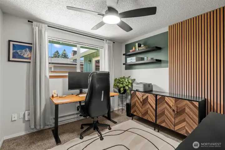 4th bedroom, currently used as an office