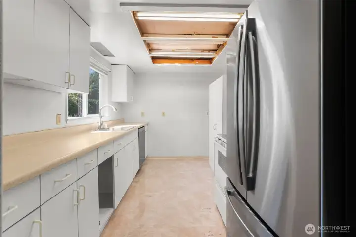 Galley kitchen. Galley kitchen.