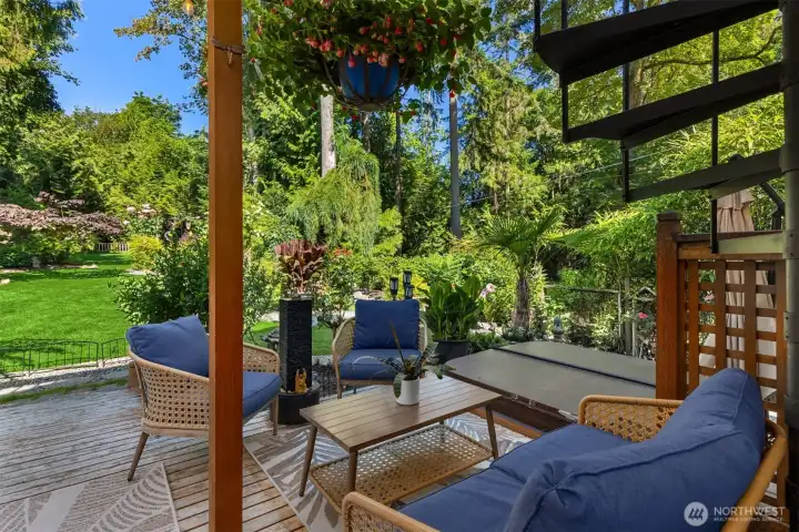 A rare combination of peace and privacy makes this property feel like your own private sanctuary. A rare combination of peace and privacy makes this property feel like your own private sanctuary.