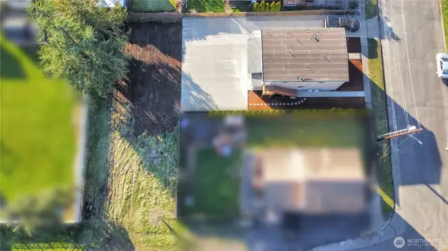 Extra lot on left along with fourplex