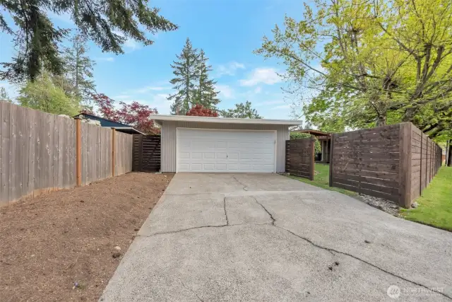 Detached oversized 2 car garage with access from 164th. Provides tons of extra parking at back of property.