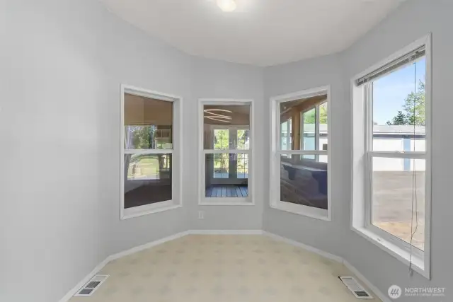 Breakfast/Eating Area in Kitchen
